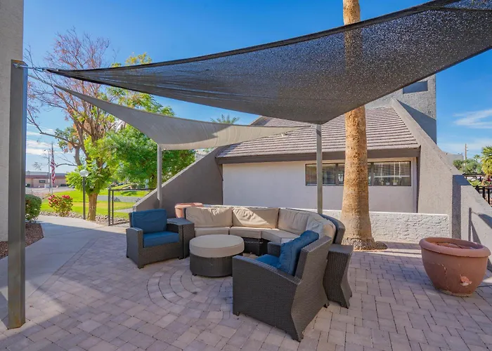 With Pool Gym Parking Balcony Wd * Scottsdale